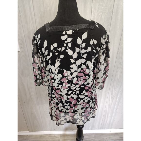 Women's Sheer Dark Floral Lane Bryant Plus Size Fairy Top Size 18/20 Outdoors... - Picture 3 of 6